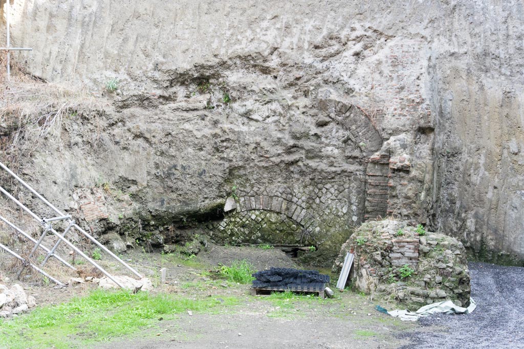House of Dionysiac Reliefs, Herculaneum, seaside pavilion, October 2023.
Detail from east side of seaside pavilion. Photo courtesy of Johannes Eber.